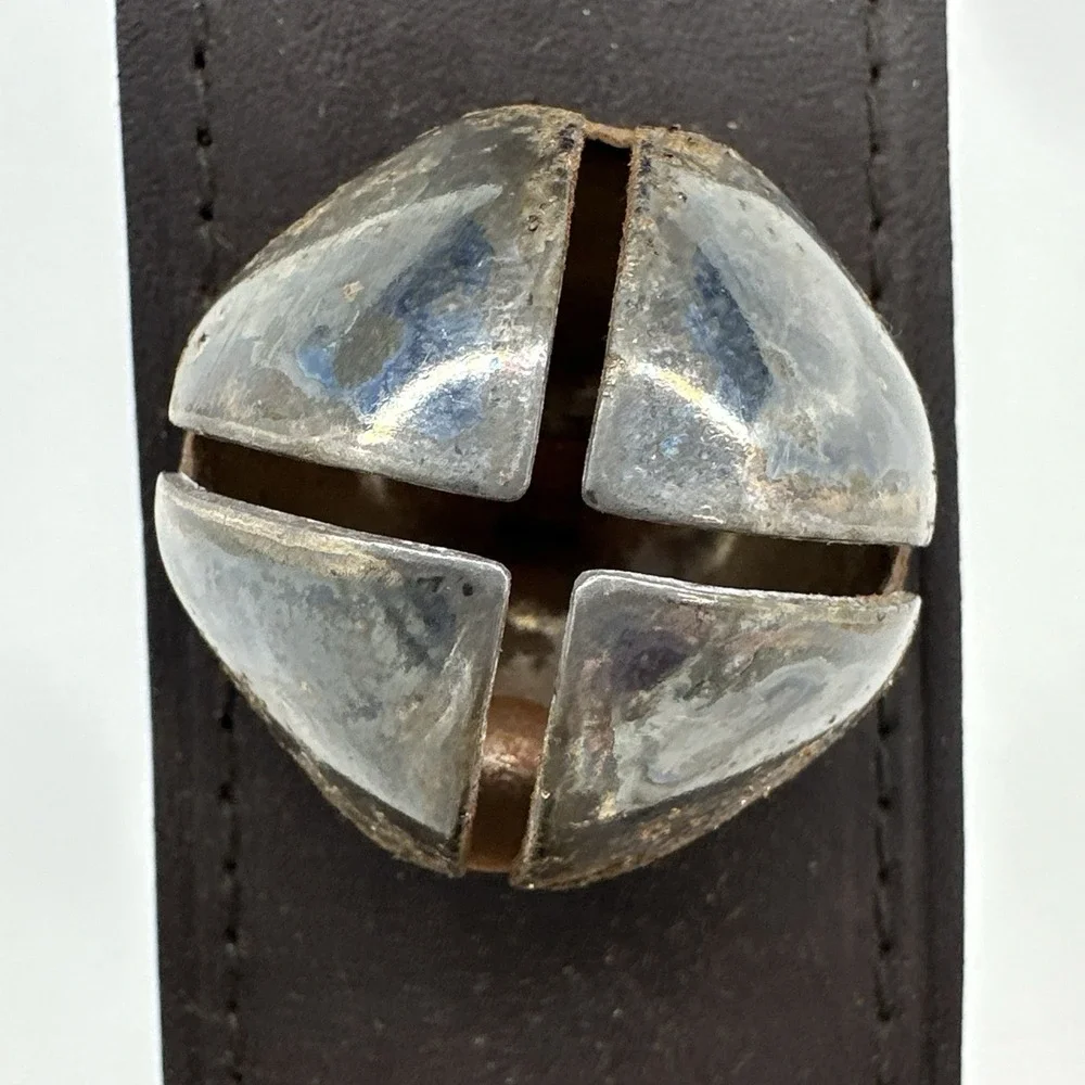 VTG Towle Silversmiths Silver Toned Sleigh Bells Jingle Leather Strap Door 18